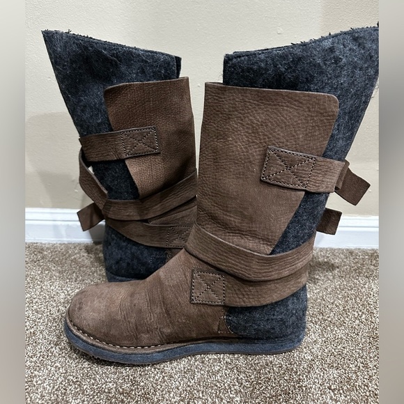 Sorel Chipahko Boots New - Picture 2 of 7